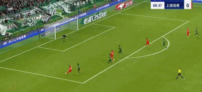 中超-海港客场3-2送国安3连败+暂登顶 莱昂纳多3球
